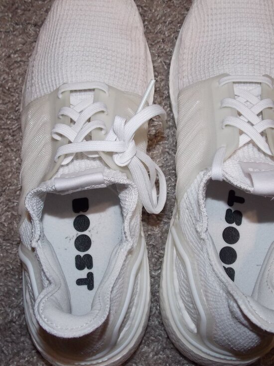 Adidas Ultraboost 19 Women's Running Shoes Size 11 - Picture 5 of 9